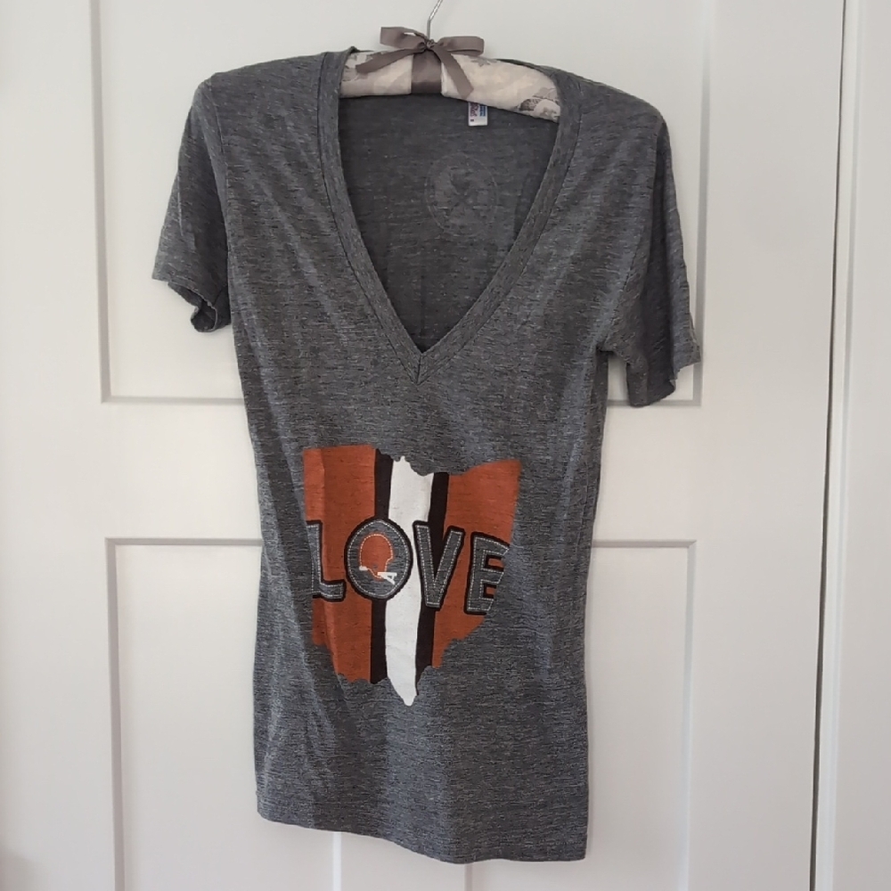 Cleveland Browns Gray V-Neck Women's Top with Love Graphic